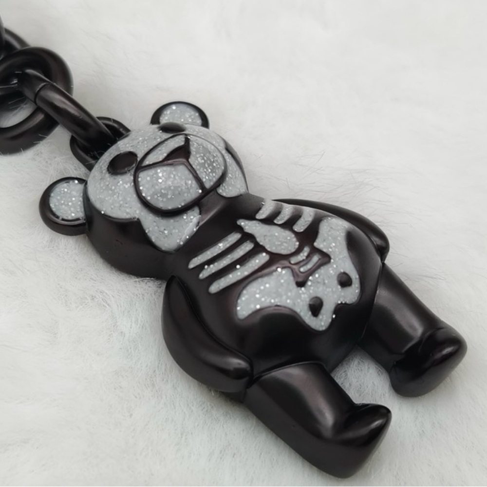 COACH Limited Edition FIRM 3D Skeleton
Bear Bag/Key Gun Metal Charm With Glitter - Picture 3 of 6